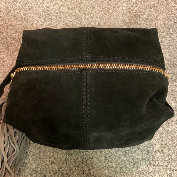 H&M suede square crossbody with grey tassel - Picture 5 of 10